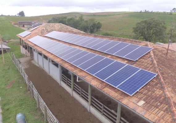 Obra realizada em Imbuia, localidade Garrafão. Obra realizada em Imbuia, localidade Garrafão.
